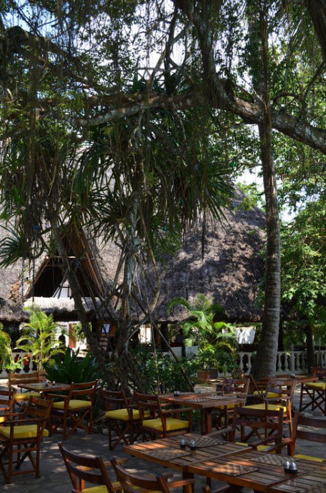 Frühstück Außenanlage Hotel Papillon Lagoon Reef