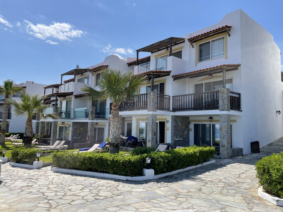 Außenansicht Alexander Beach Hotel & Village Resort