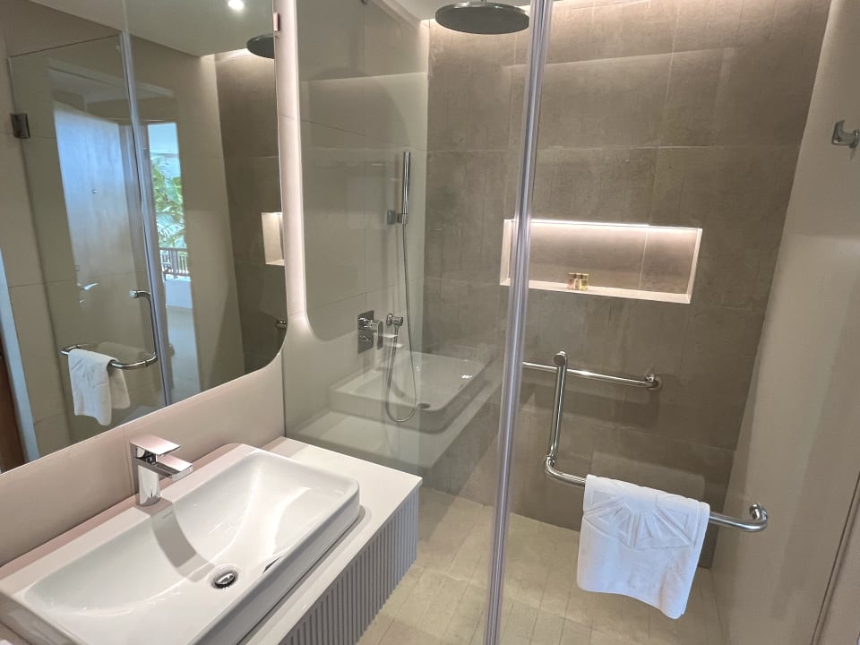 Zimmer Taj Bentota Resort & Spa