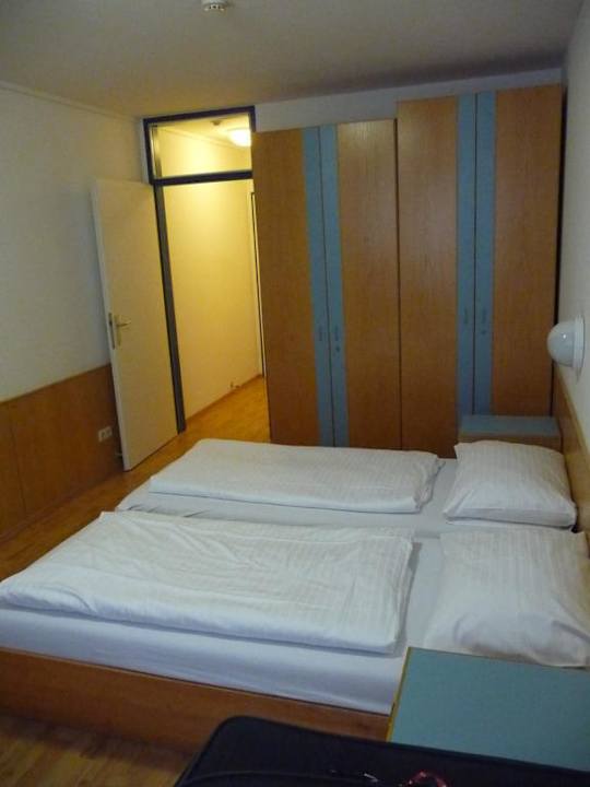 Zimmer AllYouNeed Hotel Vienna2