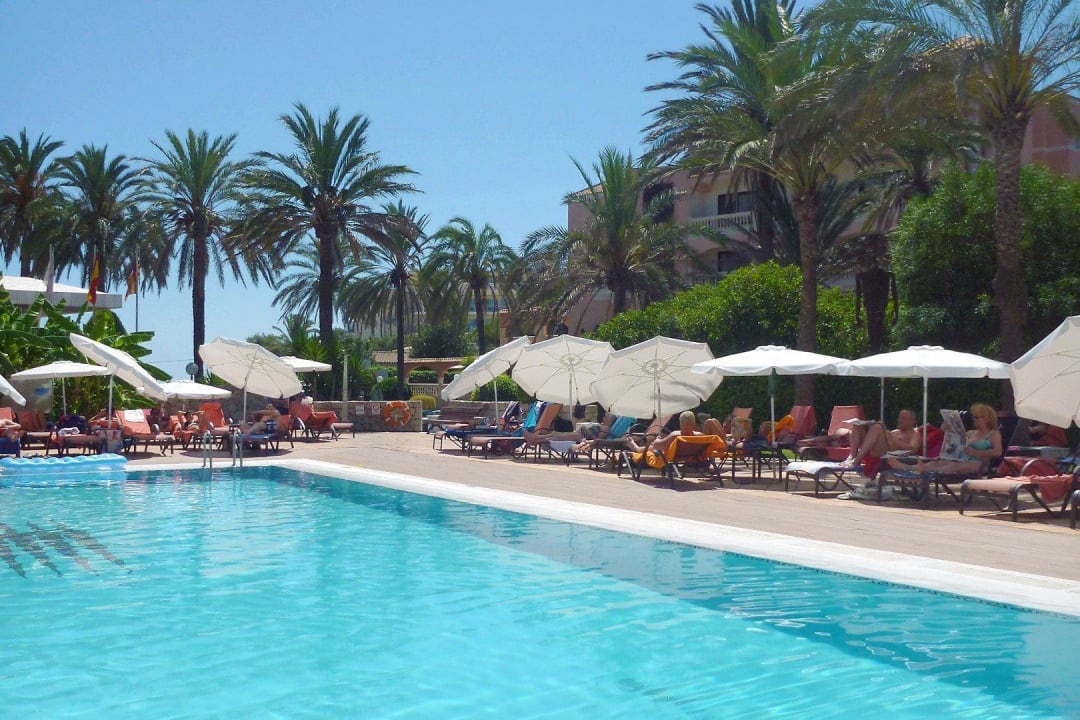 Pool Hotel Serrano Palace