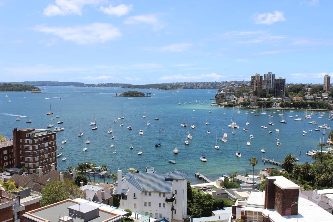 Blick gradeaus - Harbour View Macleay Hotel