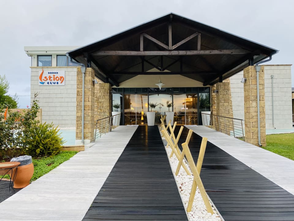 Außenansicht Istion Club & Spa