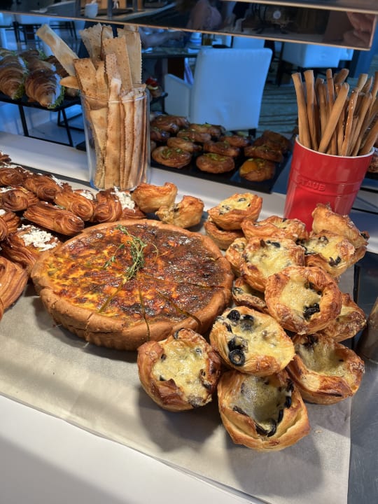 Gastro The St. Regis Saadiyat Island Resort, Abu Dhabi