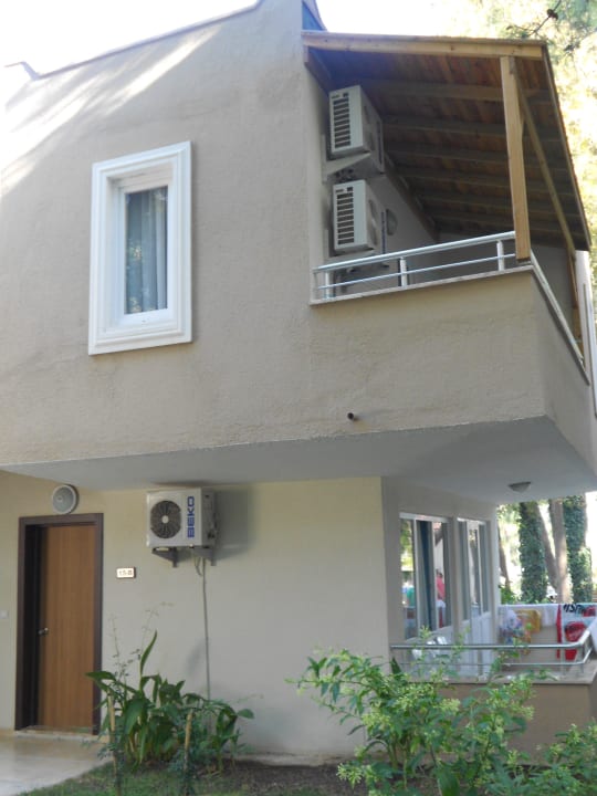 Eingang unten, dann Wendeltrepe hoch ins Zimmer Club Sidelya Hotel