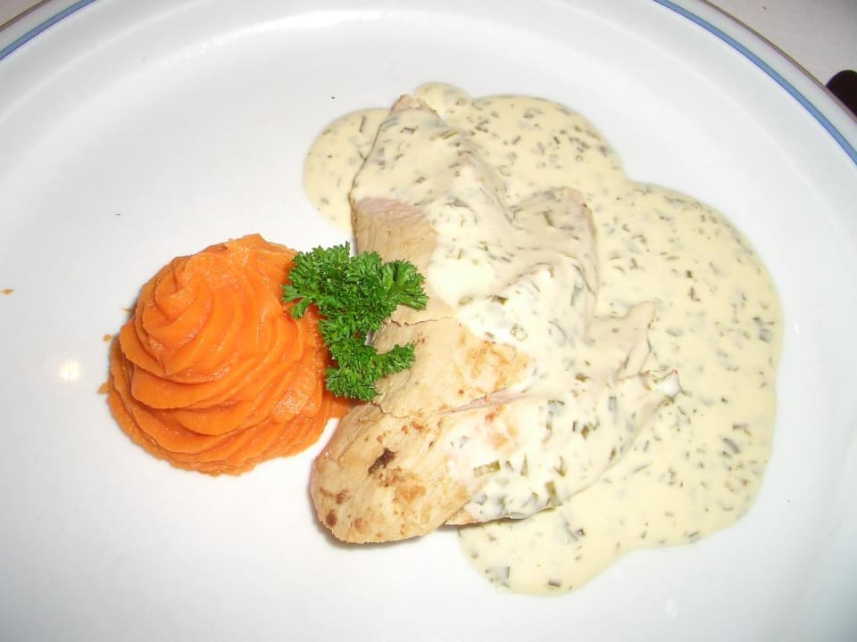 Hauptspeise beim Nachtessen Apfelhotel - Torgglerhof (Saltaus)