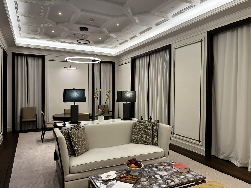 Zimmer The St. Regis Astana