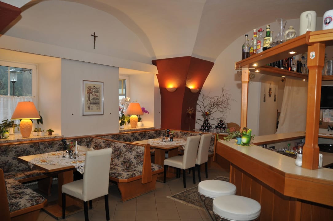 Bar-Restaurant Hotel Kirchenwirt