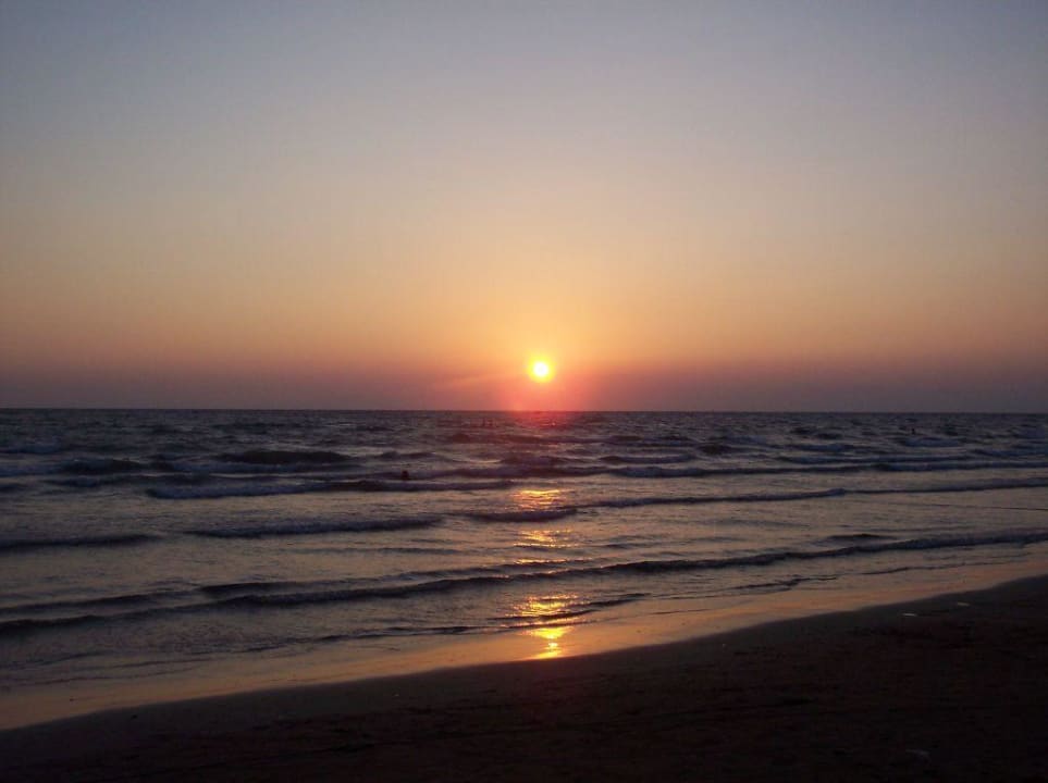 Sonnenuntergang ( 17:45 Uhr ) Side Alegria Hotel & Spa - Adults only +16