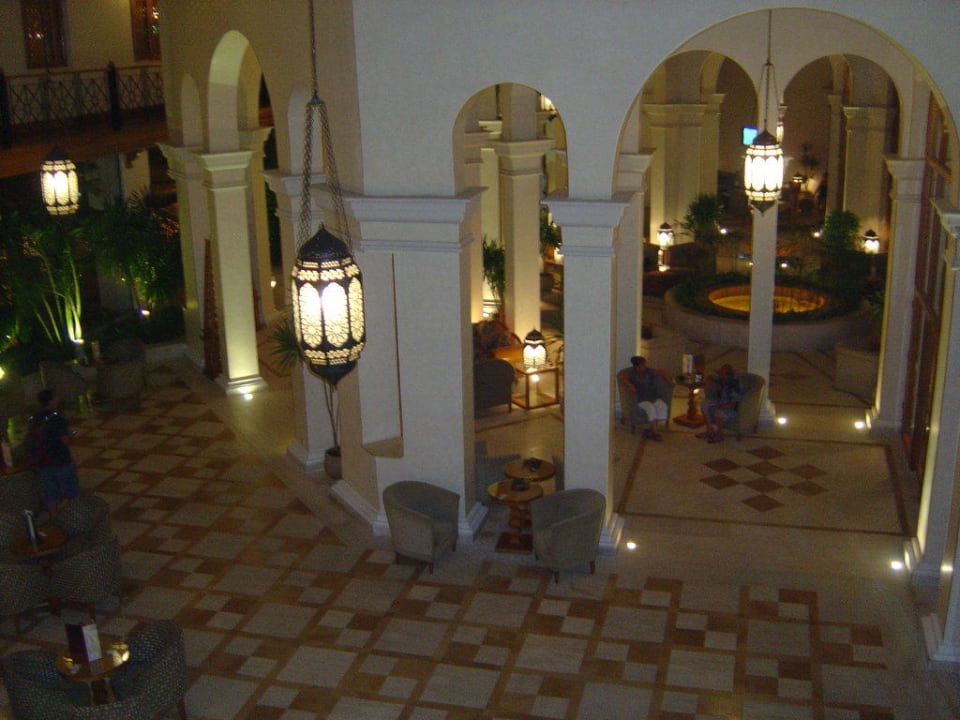 Schöne Bar Ghazala Gardens