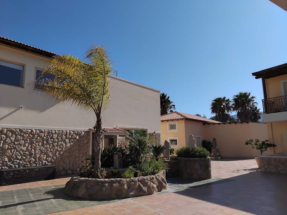 Außenansicht Natura Park Village Hotel & Spa