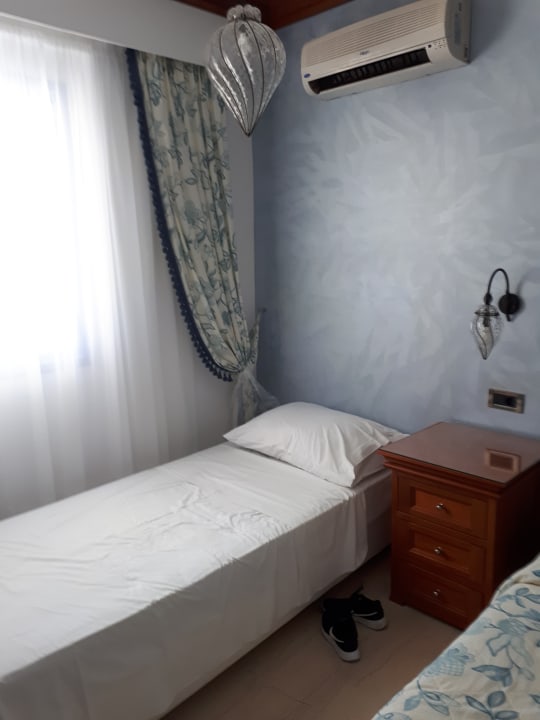 Zimmer Hotel Serita Beach