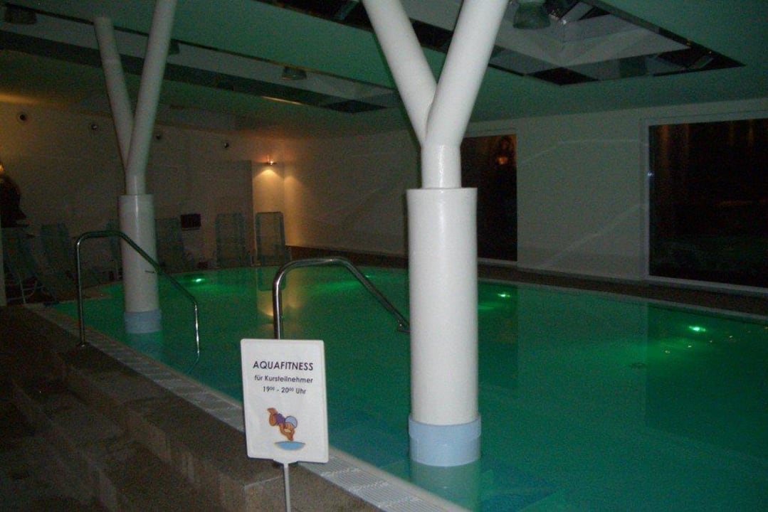 Innenpool Hotel & Spa Sommerfeld