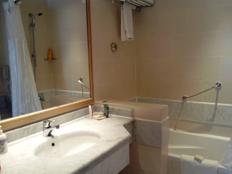 Bad Safir Sharm Waterfalls Resort