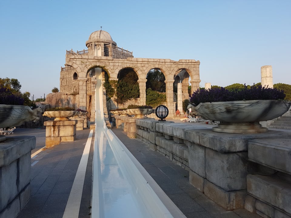 Pool Xanadu Resort Hotel