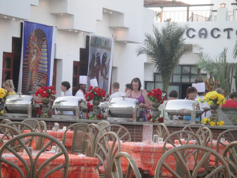 Evening buffet Menaville Safaga