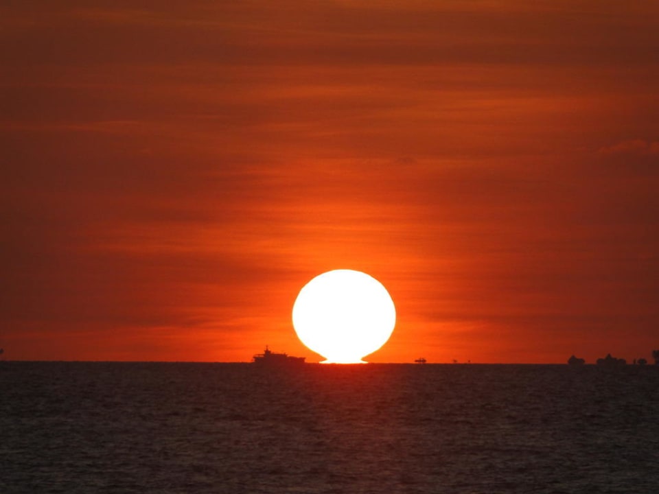 Sonnenuntergang Angaga Island Resort