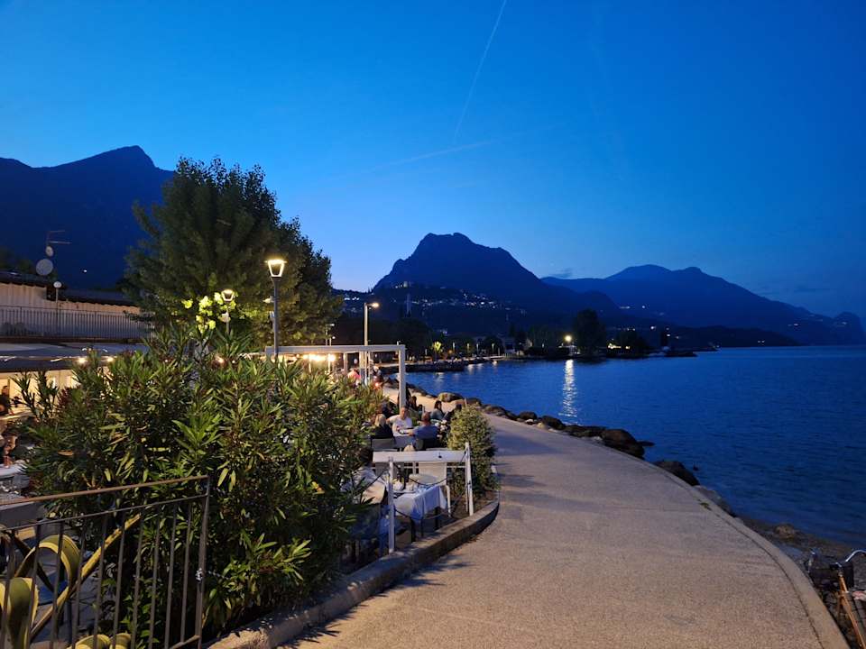 Strand Hotel Regina del Garda Suite