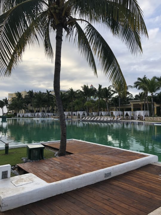 Pool JOIA Paraiso by Iberostar