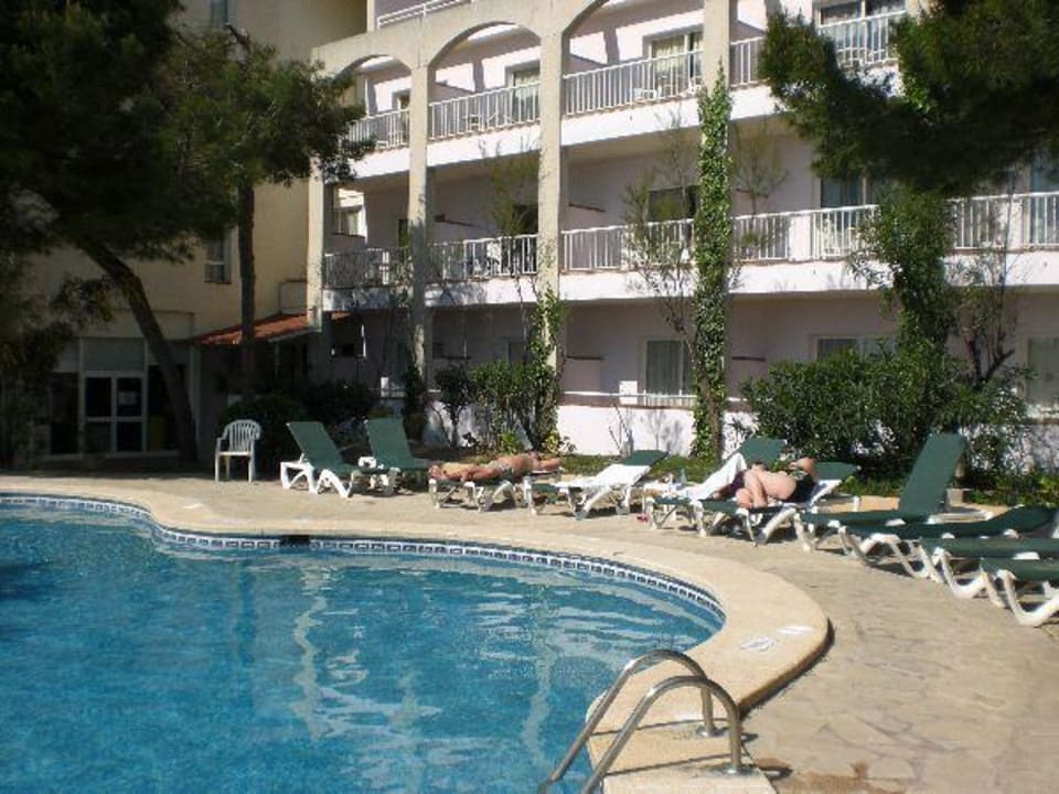 Pool Aparthotel Houm Plaza Son Rigo