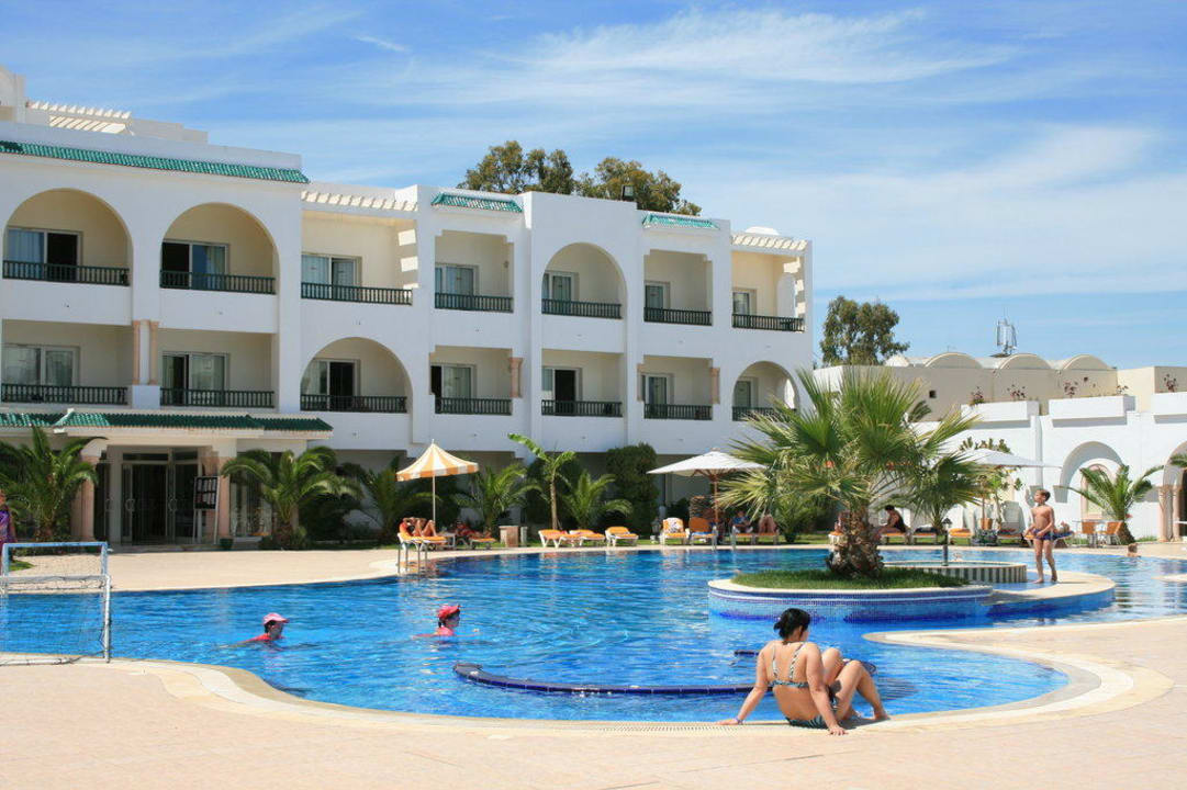 Pool Hotel Royal Nozha