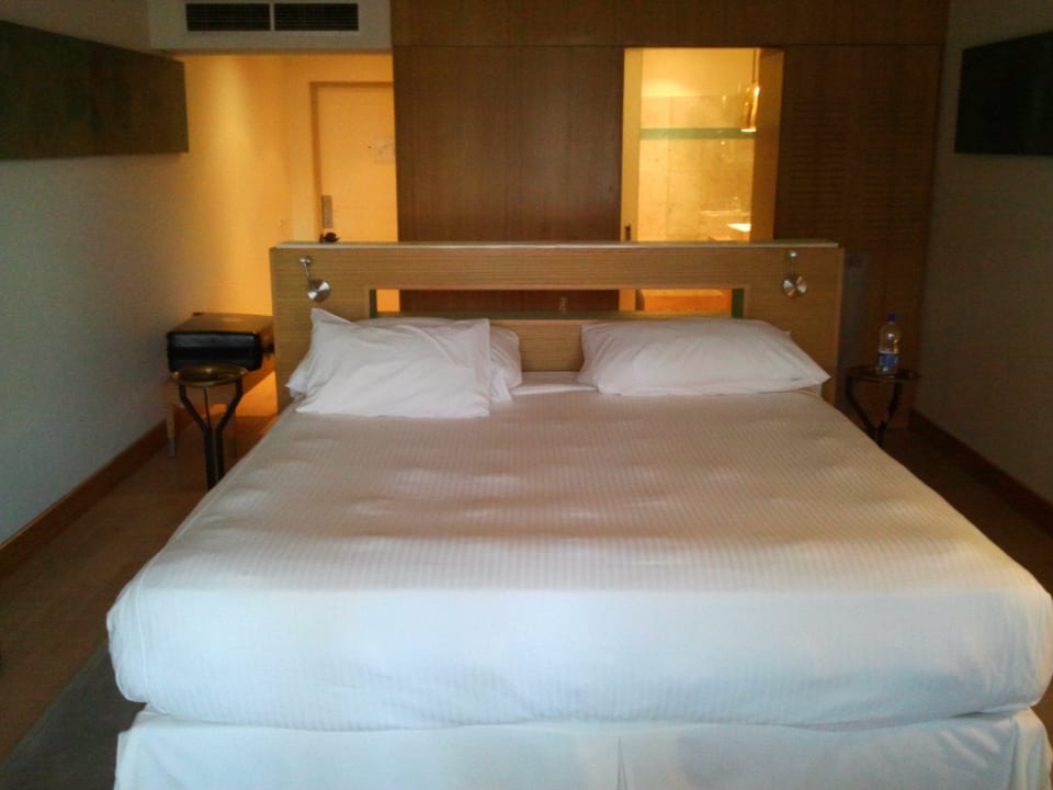 Großes Bett Mövenpick Resort & Spa El Gouna