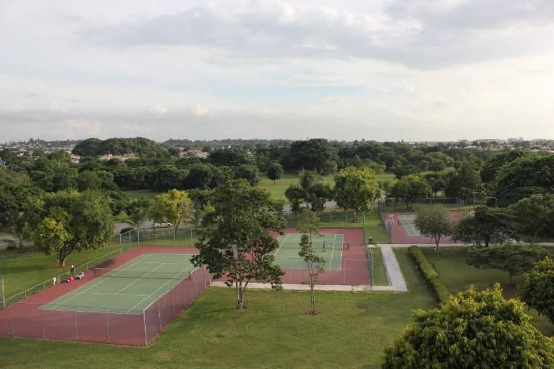 Tennisplätze Starfish Montehabana