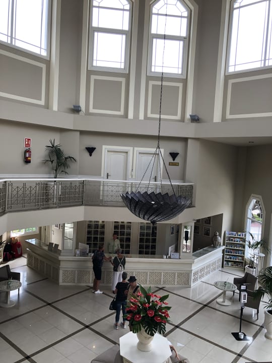 Lobby Hotel Riu Garoe