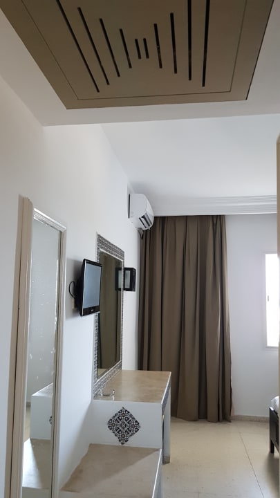 Zimmer Hotel Club Tropicana & Spa