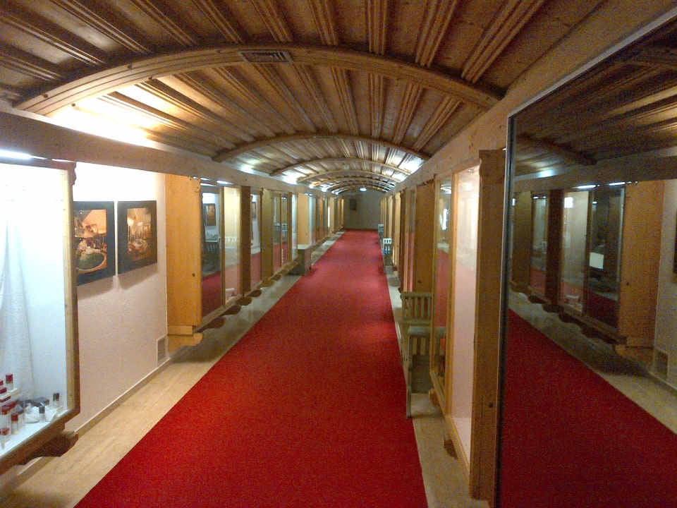 Ellenlanger Flur Hotel Bachmair am See (Im Umbau/Renovierung)