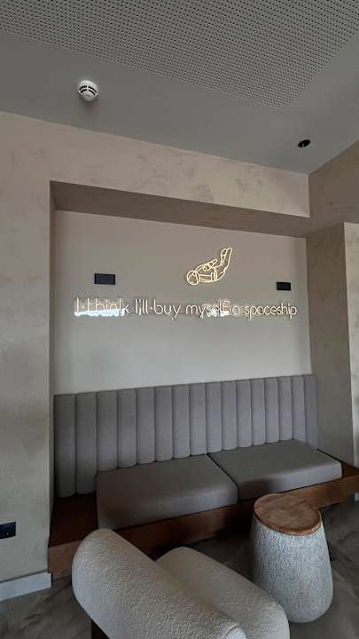 Sonstiges Portes Theros