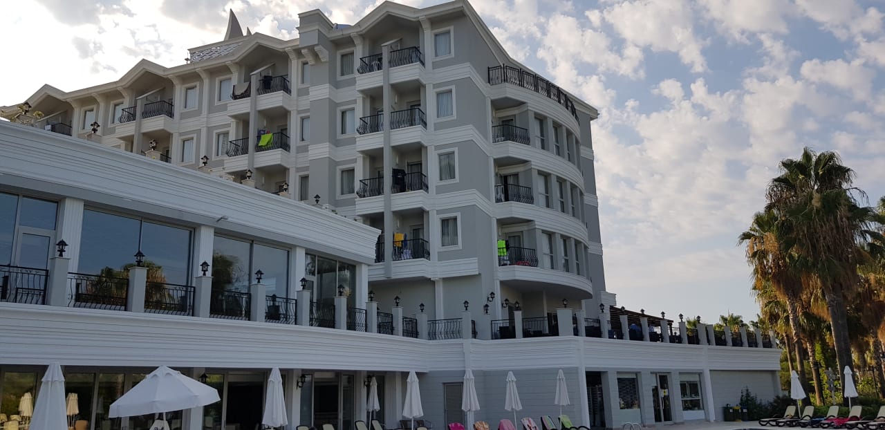 Außenansicht Royal Atlantis Beach Hotel