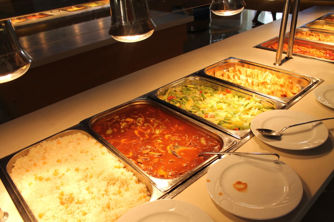 Buffet im Hauptrestaurant Blue Waters Club