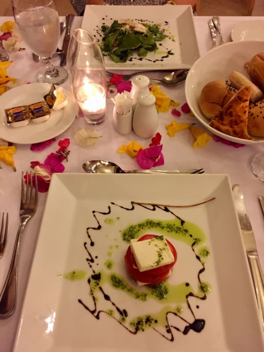 Gastro Serenity Alpha Beach