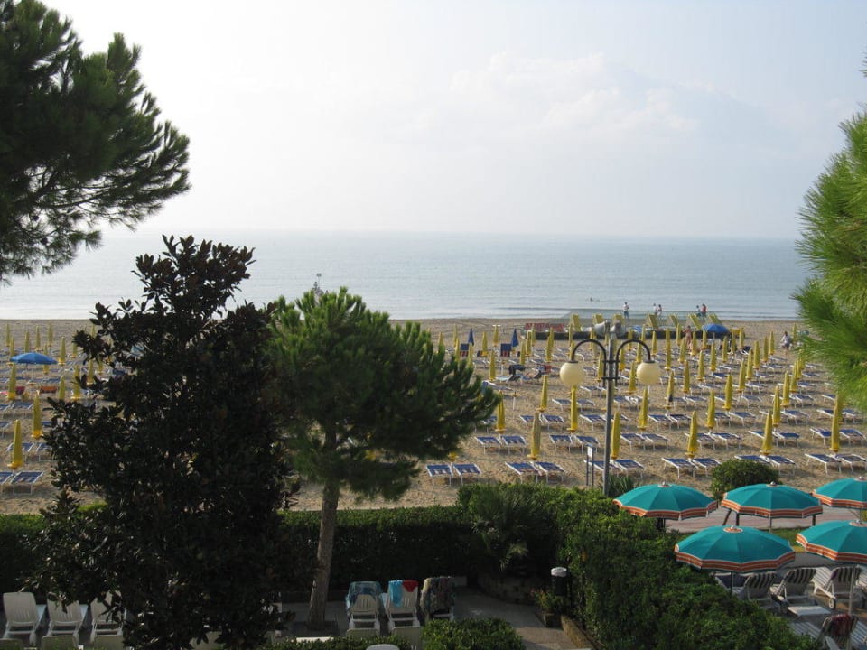 Hotelblick  TERMINI Beach Hotel & Suites