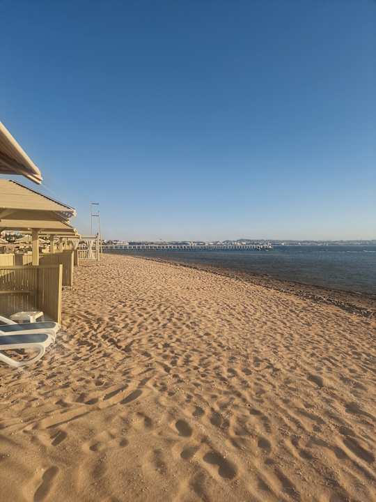 Strand Premier Le Reve Hotel & Spa