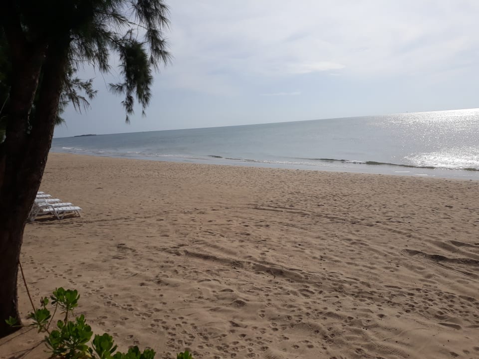 Strand Hotel Bayview Beach Resort