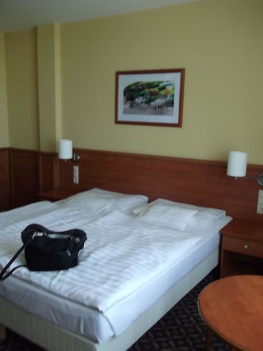 Bett Hotel Kapitany Wellness