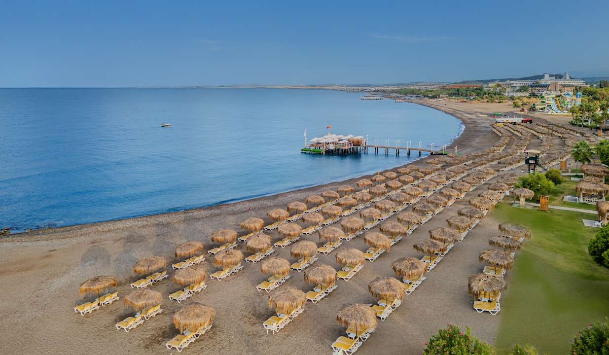 Strand Justiniano Park Conti