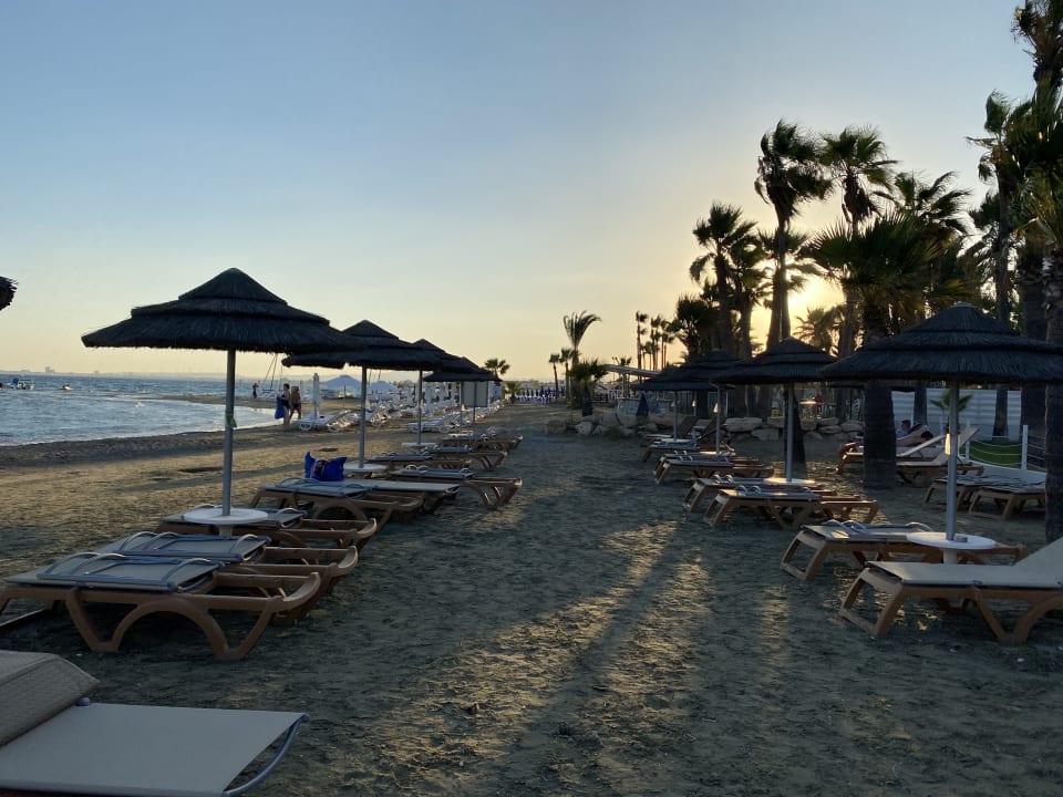 Strand The Golden Bay Beach Hotel