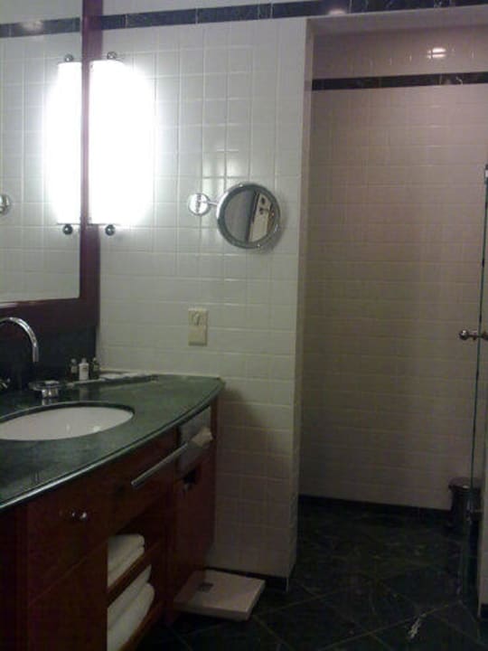 Badezimmer- Teilansicht Hotel Fürstenhof Leipzig