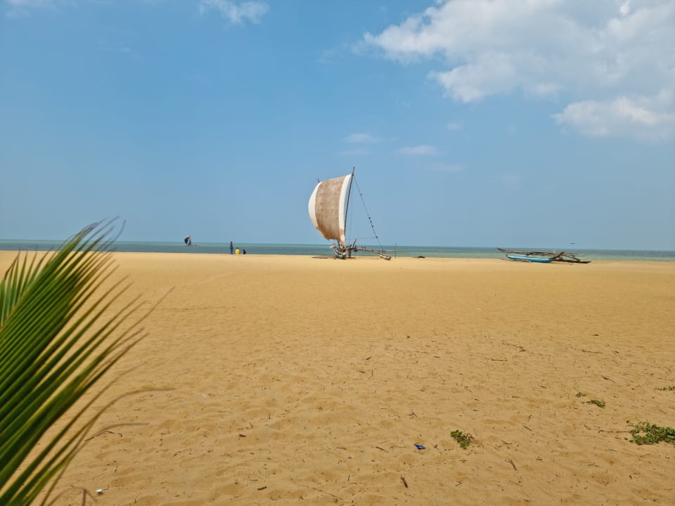 Strand Goldi Sands Hotel