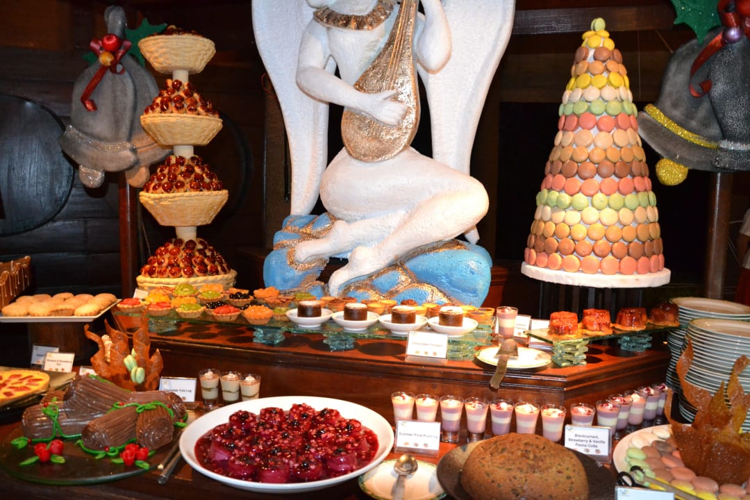 Weihnachtsbuffet der Superlative Filitheyo Island Resort