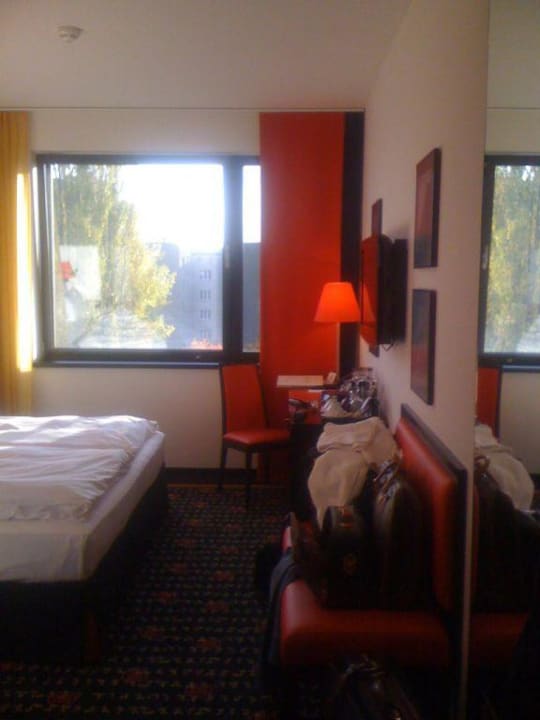 Zimmer 430 Vienna House Easy Katowice