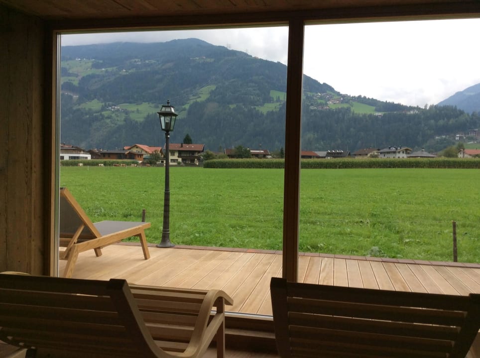 Ausblick aus der Panoramasauna Theresa - Wellness & Genießer Hotel