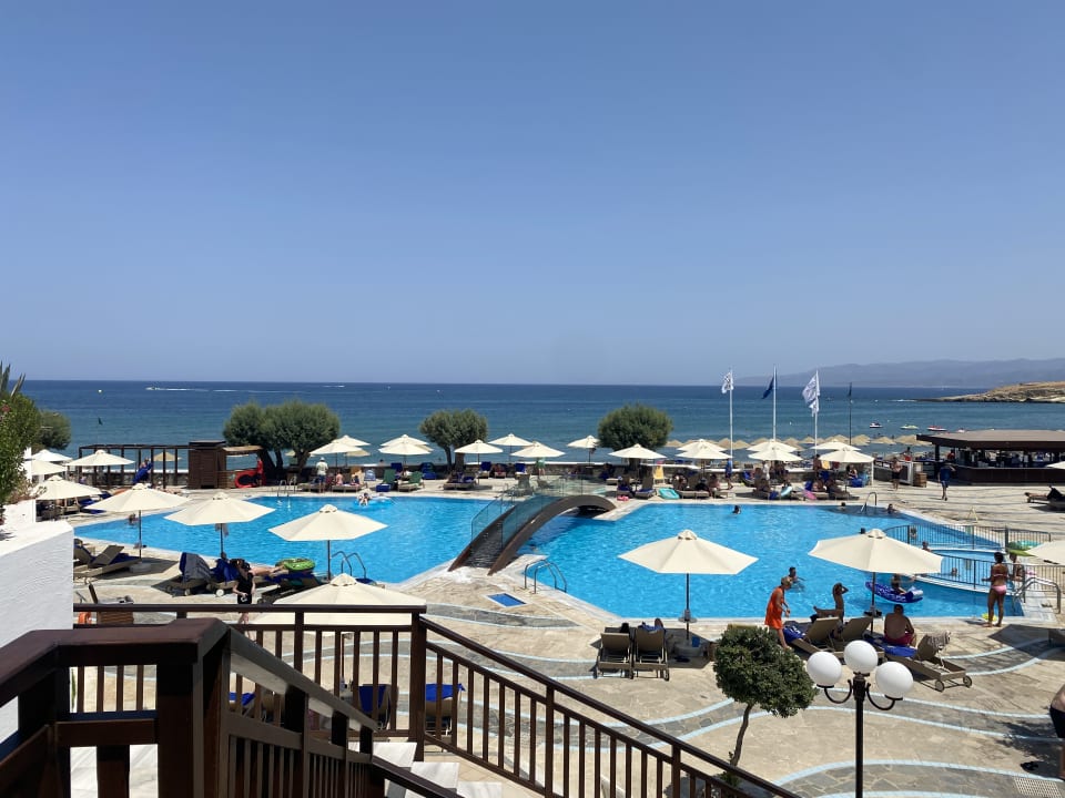 Pool Creta Maris Resort