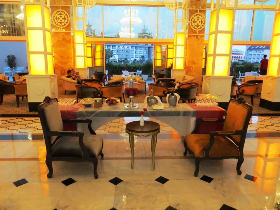 Sektempfang am Eingang Well Palace Side