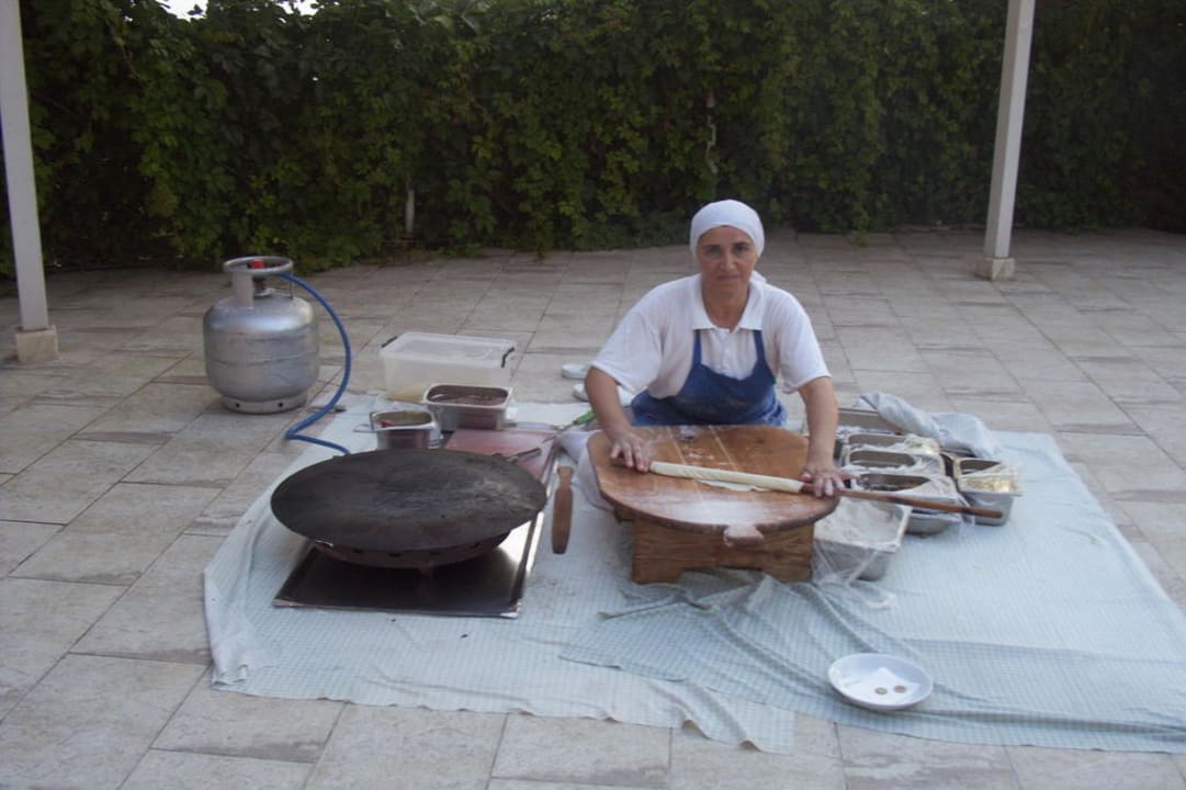 Frische Gözleme türkischer Abend Side Alegria Hotel & Spa - Adults only +16