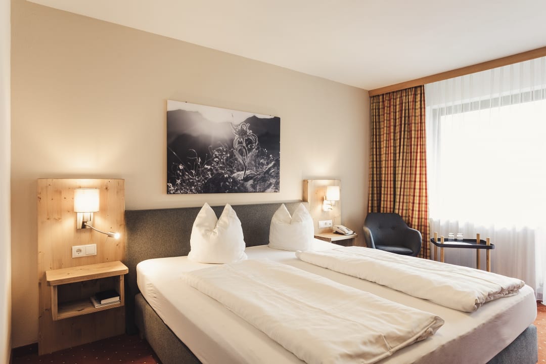 Zimmer Hotel Johanna mitten im Ötztal