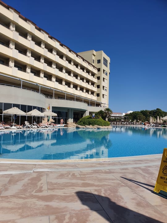 Pool Melas Resort Hotel